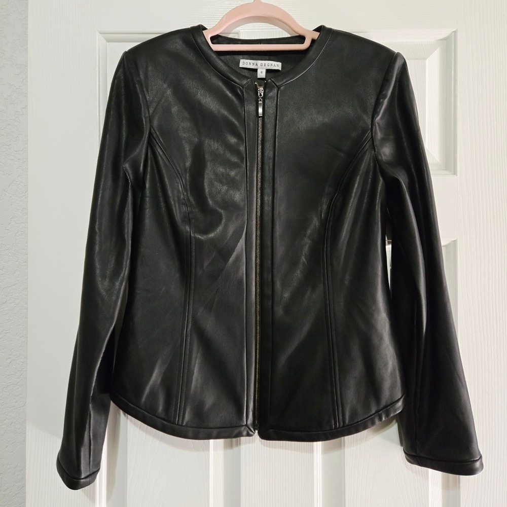 Donna Degnan Black Leather Collarless Zip Front Jacket Womens Made in USA Size 4